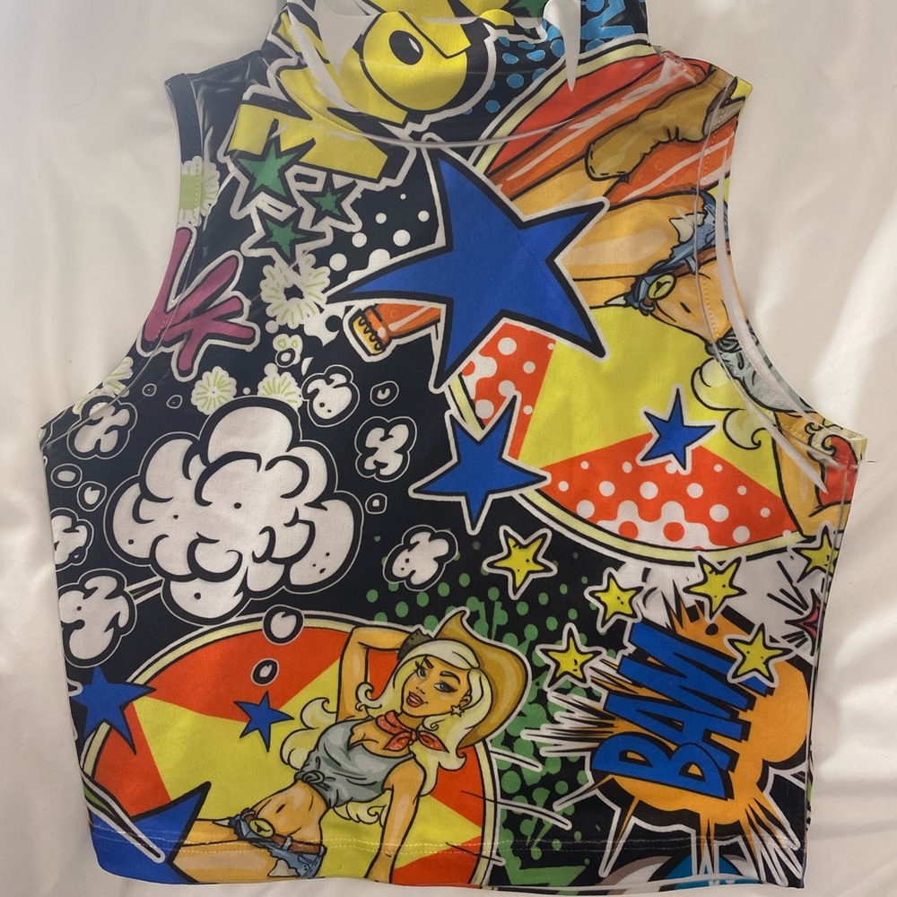 Vintage comic mock neck